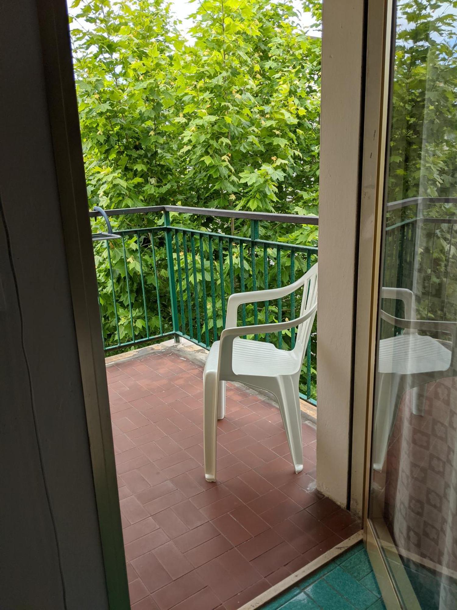 Hotel Bellevue Cesena Bagian luar foto
